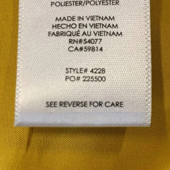 Cabi‎ Women's Puff Piece Cropped Oversized #4228 Nylon Puffer Coat Size XS - Picture 11 of 14